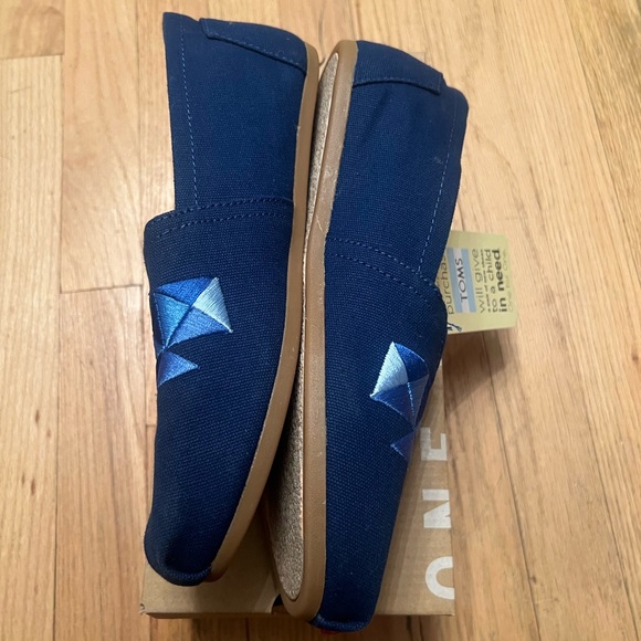 Toms Classic Ink Canvas Embroidered BRAND NEW with TAGS - Picture 8 of 8